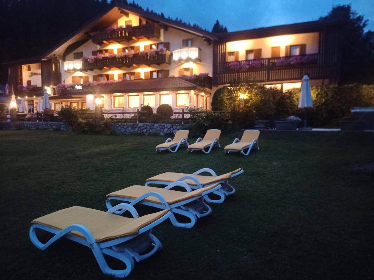 Park Hotel Arnica Falcade Extérieur photo